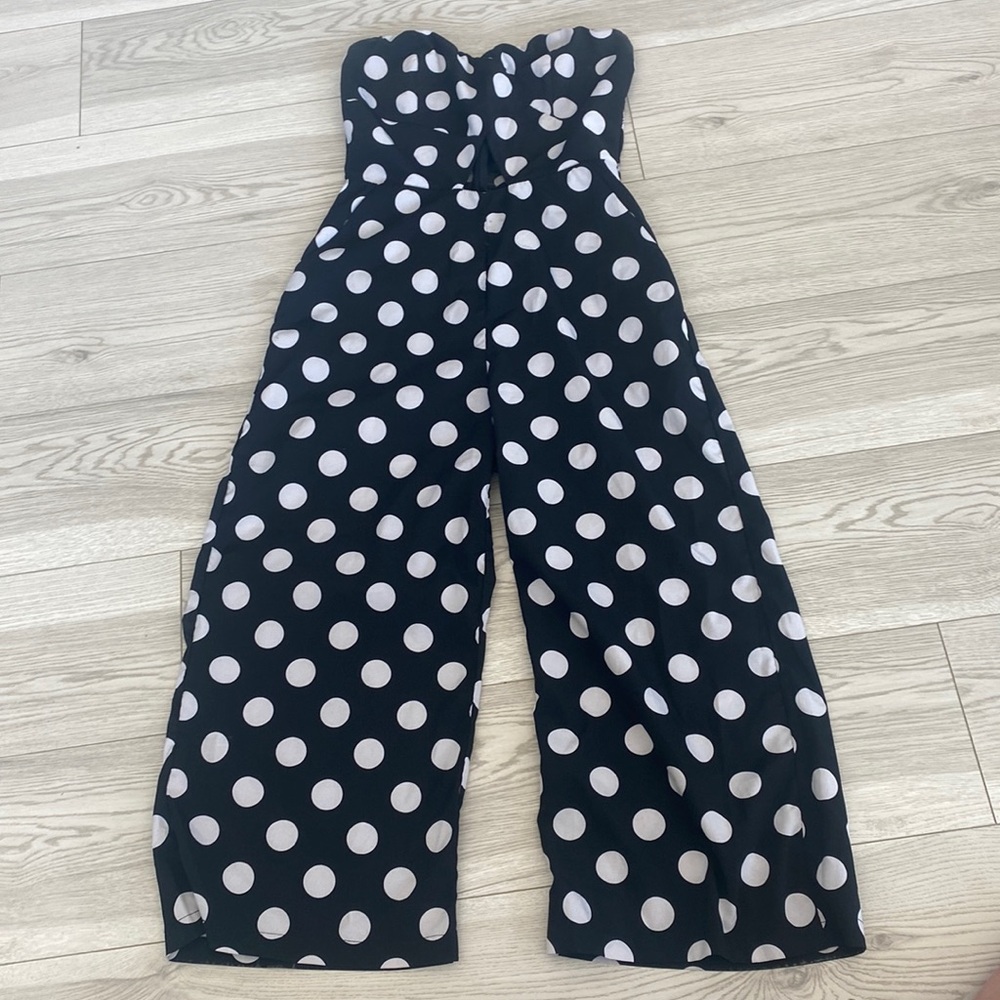 white and black polka dot jumpsuit, perfect for summertime